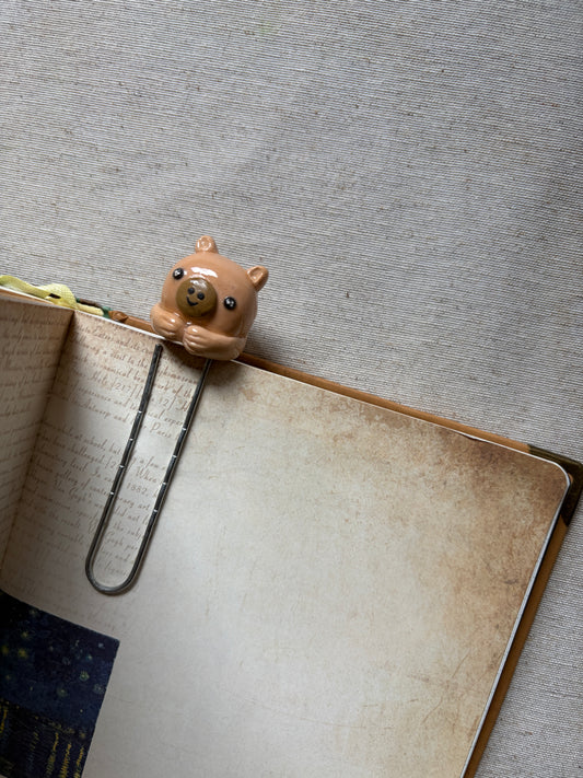 Handmade Capybara Polymer Clay Bookmarks, Whimsical Reading Accessory